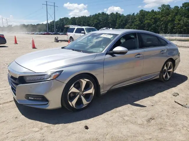 1HGCV1F92JA152014