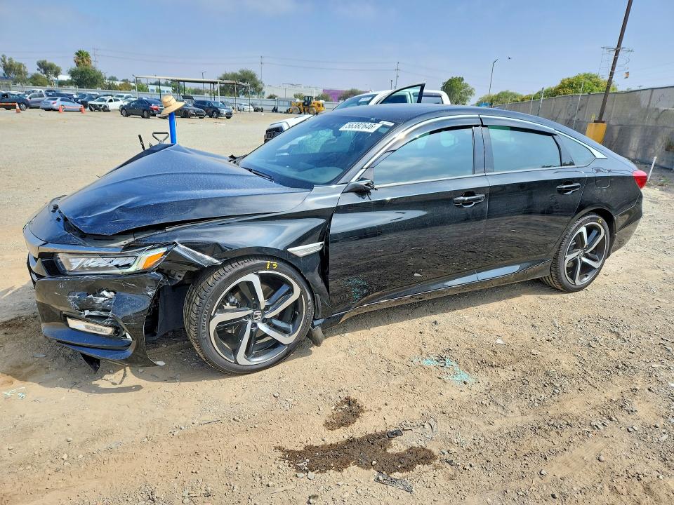 1HGCV2F30KA034093