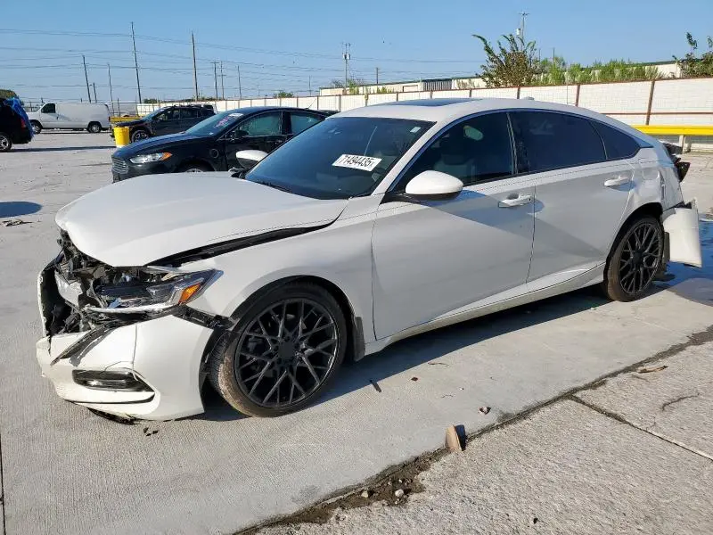 1HGCV2F30KA036264