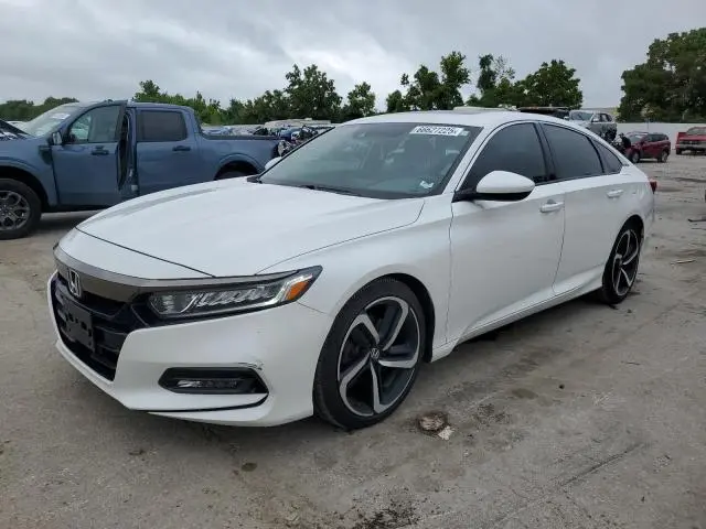 1HGCV2F30LA008269