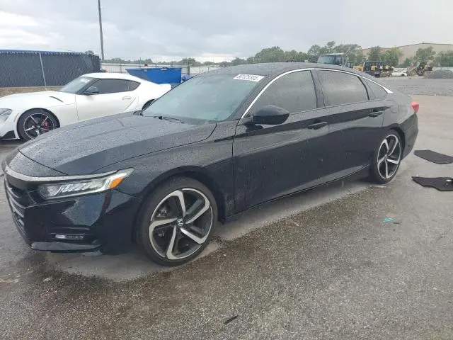 1HGCV2F30LA025072