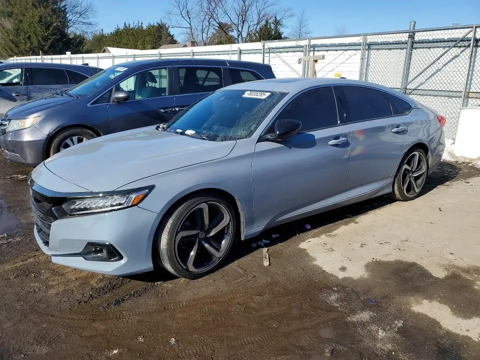 1HGCV2F30NA011580