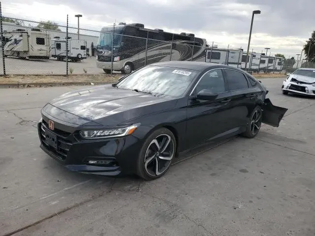 1HGCV2F33KA018440