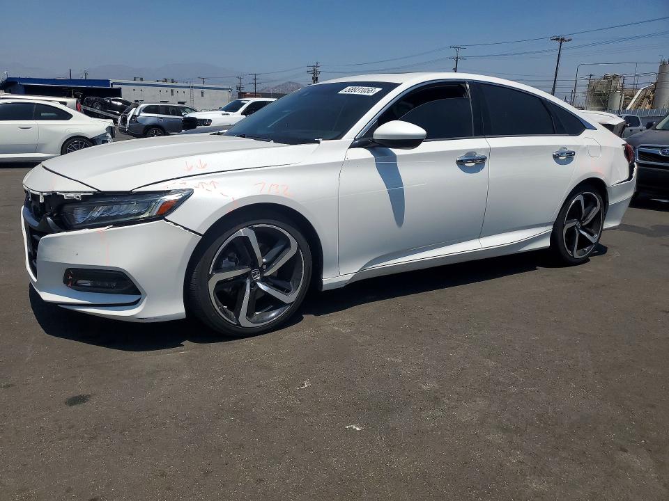 1HGCV2F35KA023641