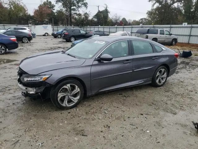 1HGCV2F52JA017134