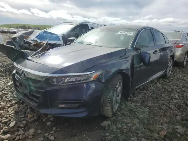 1HGCV2F52JA029347