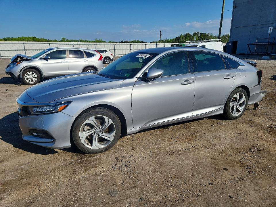 1HGCV2F53KA018990
