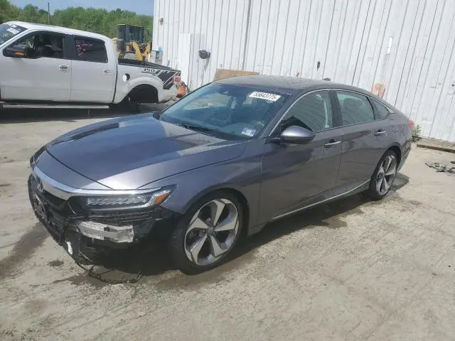 1HGCV2F90JA031892