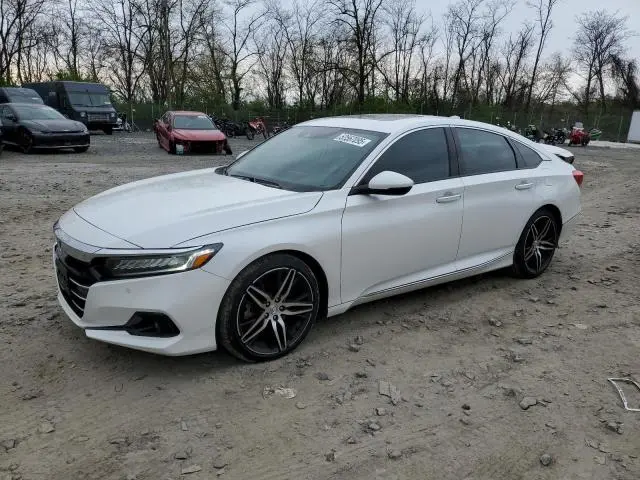 1HGCV2F90MA020881