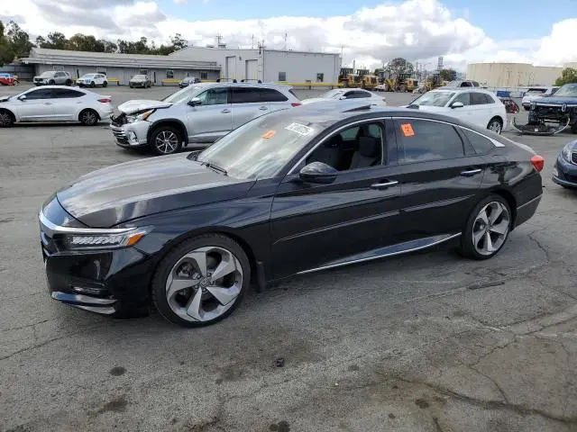 1HGCV2F92KA025836