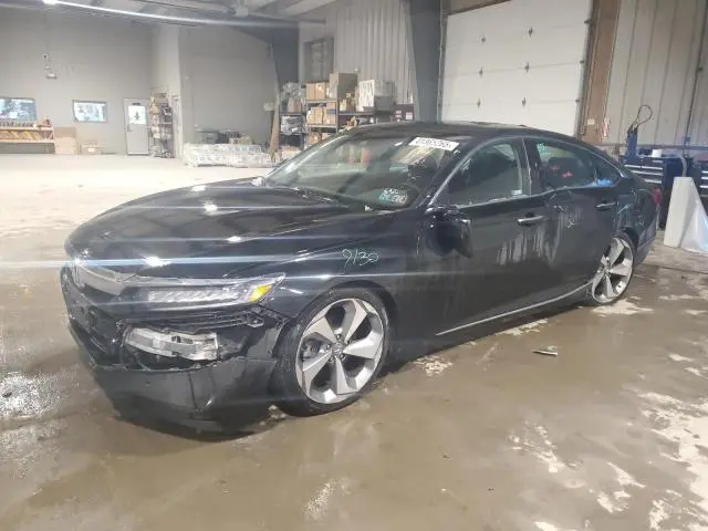 1HGCV2F92KA031118