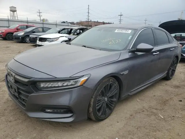 1HGCV2F93JA029828