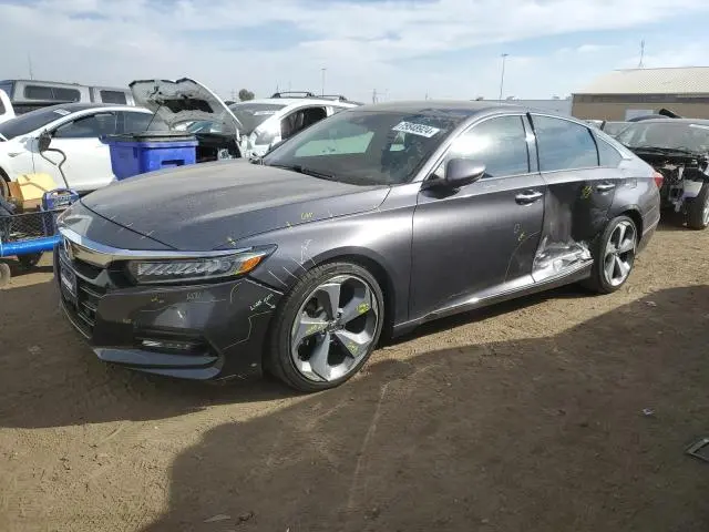 1HGCV2F95JA044802