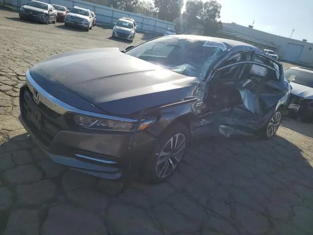 1HGCV3F13KA016126