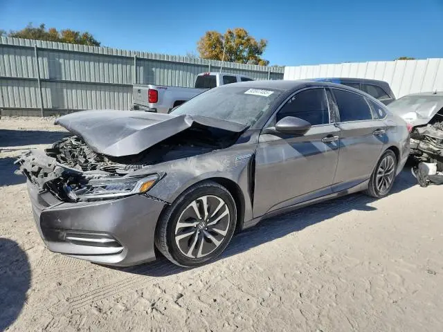 1HGCV3F14KA017432