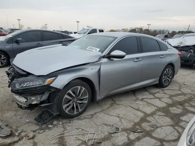 1HGCV3F18JA002284
