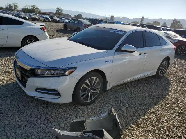 1HGCV3F1XLA012561