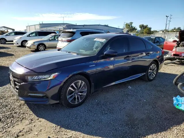 1HGCV3F51LA012242
