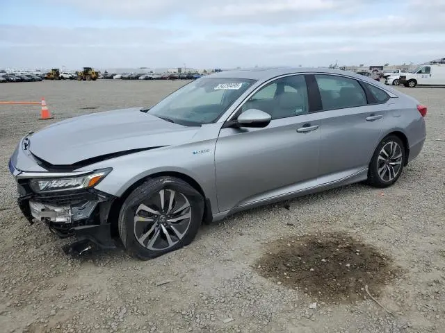 1HGCV3F52KA016265