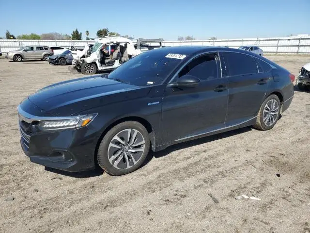 1HGCV3F52MA019637