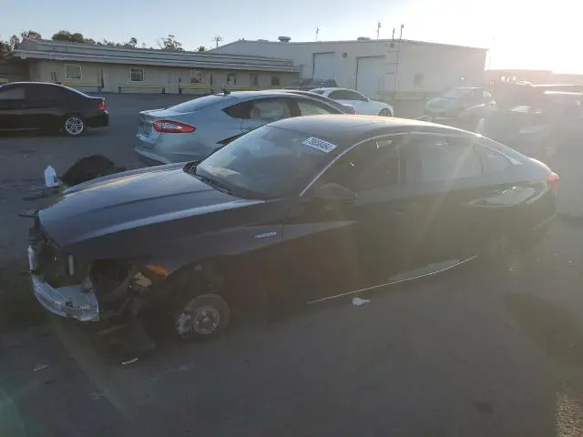 1HGCV3F53KA016324