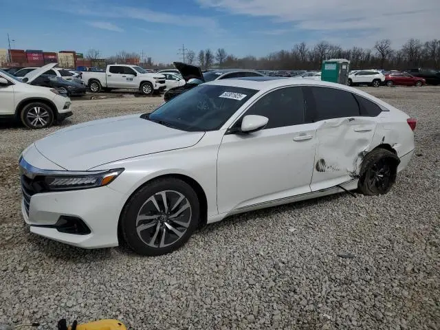 1HGCV3F53NA012651
