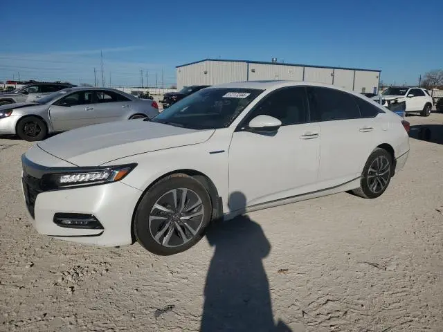 1HGCV3F95KA015730