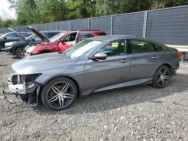 1HGCV3F95NA026912
