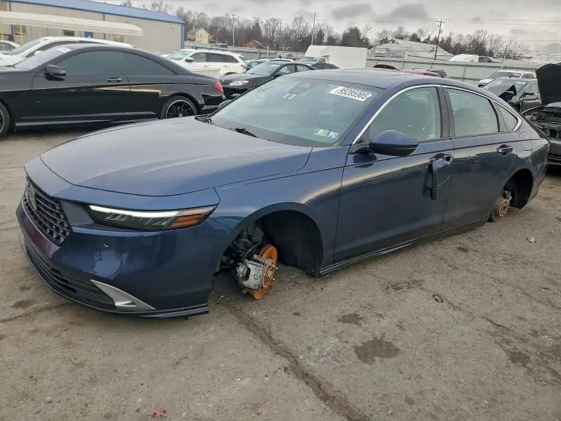 1HGCY2F89PA029629