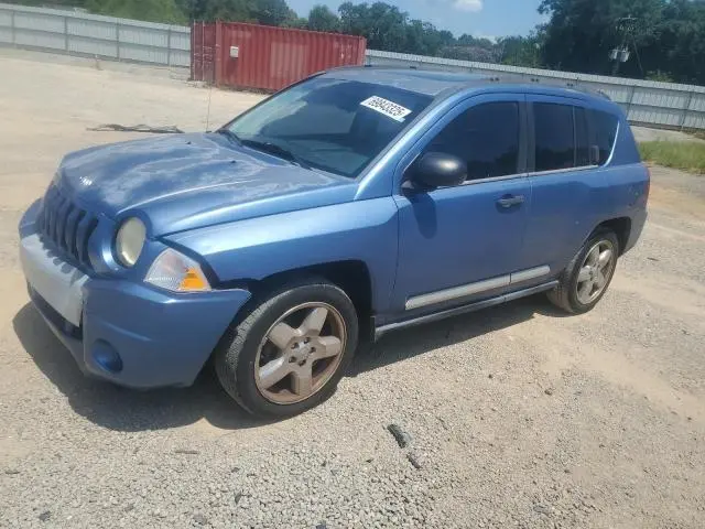 1J8FT57W17D204536