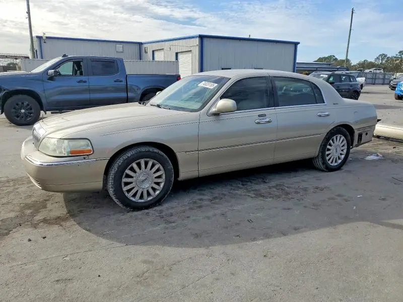 1LNHM81W04Y606197