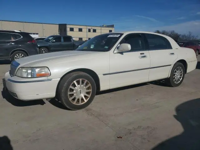 1LNHM81W56Y623001