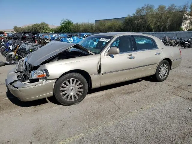 1LNHM81W74Y601997