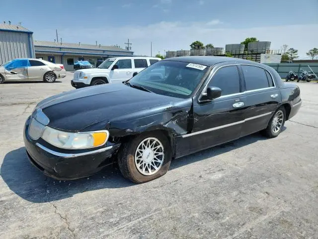 1LNHM82W1YY845522