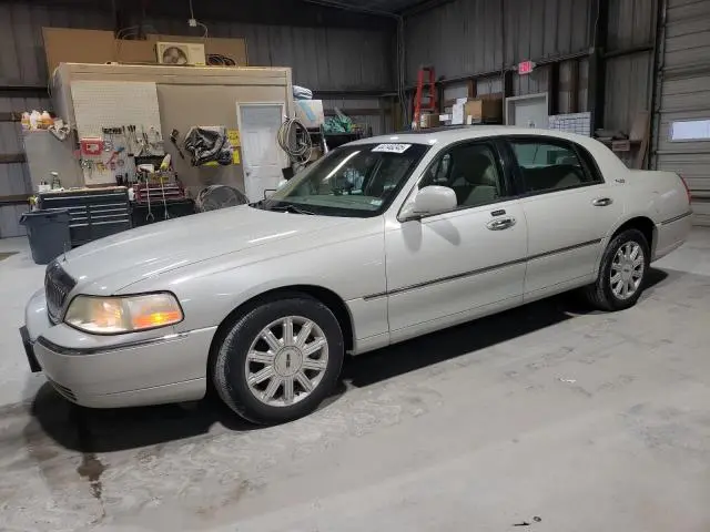 1LNHM82W67Y605042