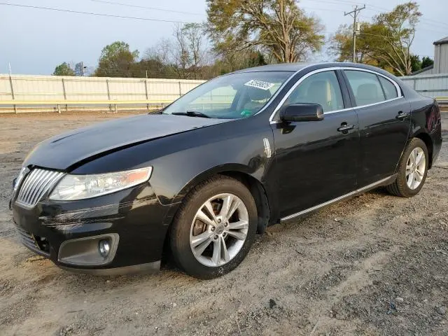1LNHM93RX9G603866