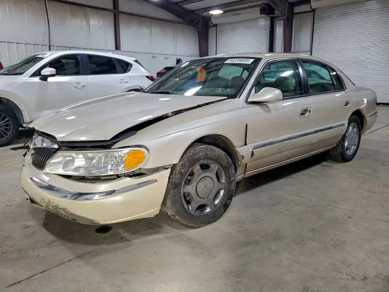 1LNHM97V8XY715869