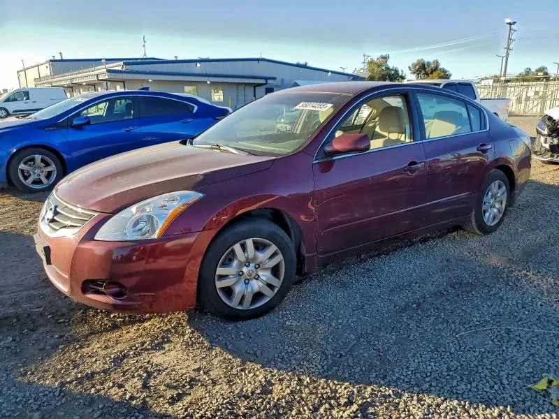 1N4AL2AP5BN413000