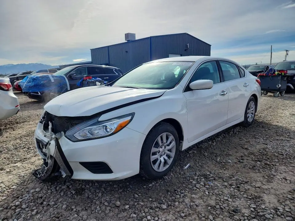 1N4AL3AP9GC140989