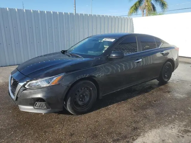 1N4BL4BV5KC135000