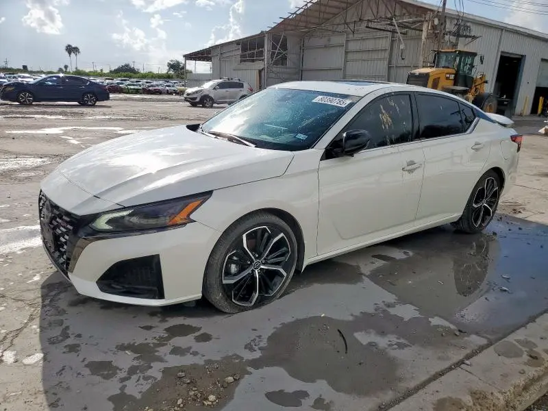 1N4BL4CV5RN401855