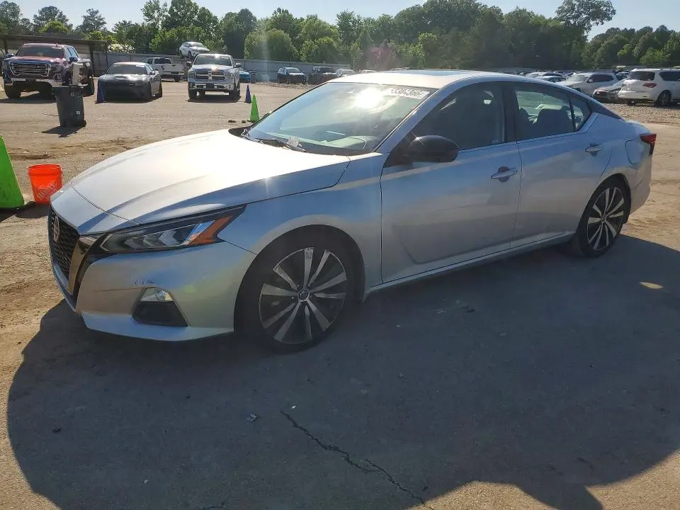 1N4BL4CV6LC220119