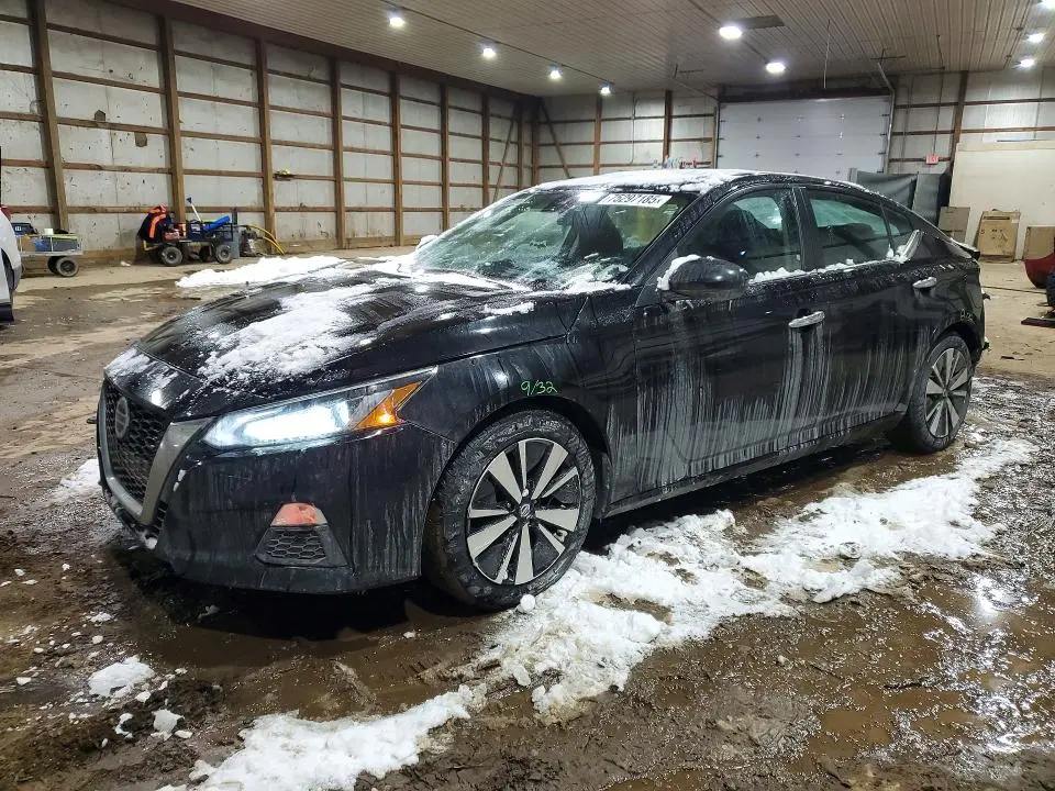 1N4BL4DV4MN319056