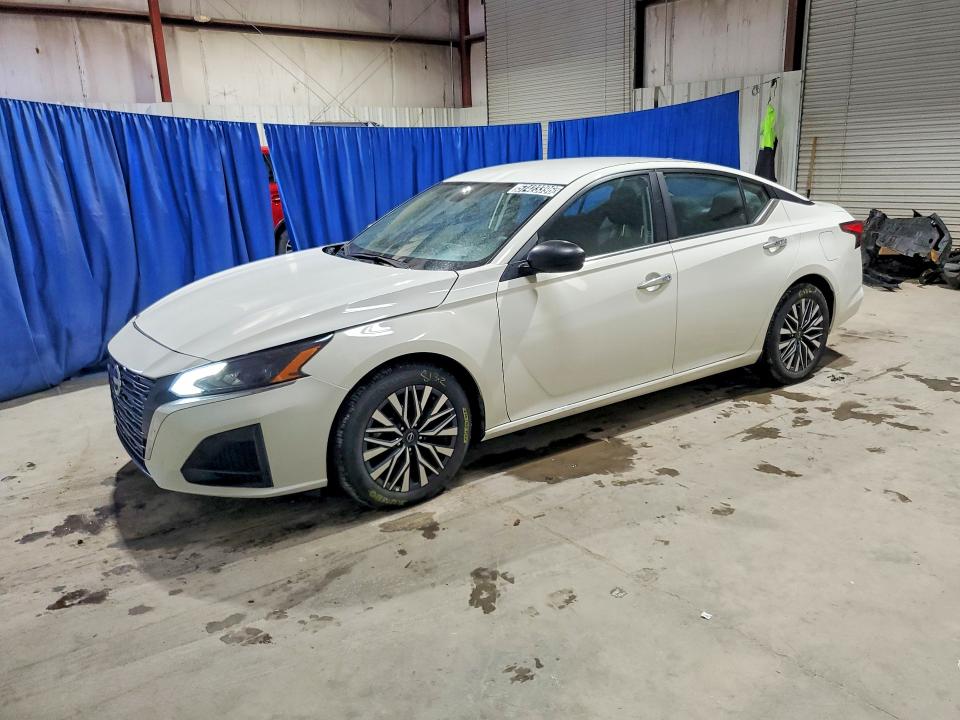 1N4BL4DV4SN371011