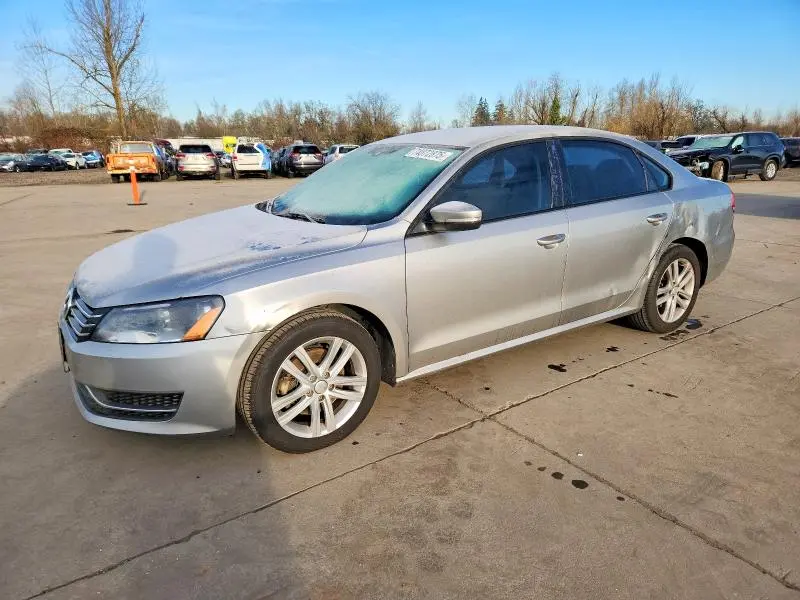 1VWAT7A33EC063559
