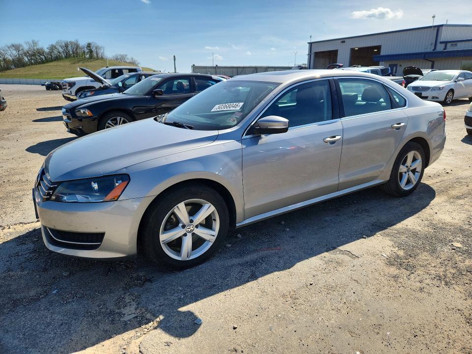 1VWBN7A33DC108321