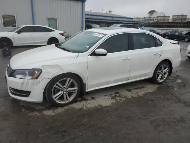 1VWBN7A33EC011900