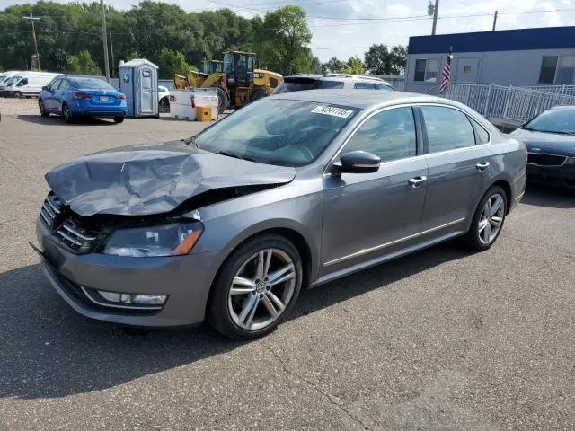1VWBN7A35EC010876