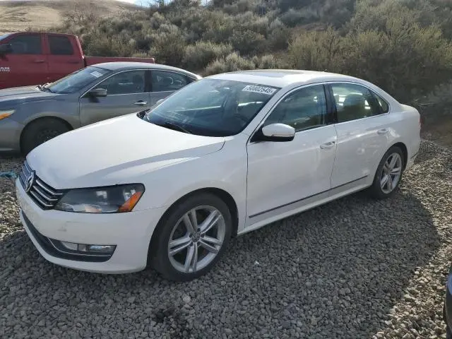 1VWBS7A30FC020600
