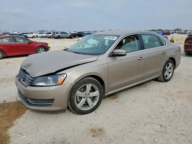 1VWBS7A30FC023688
